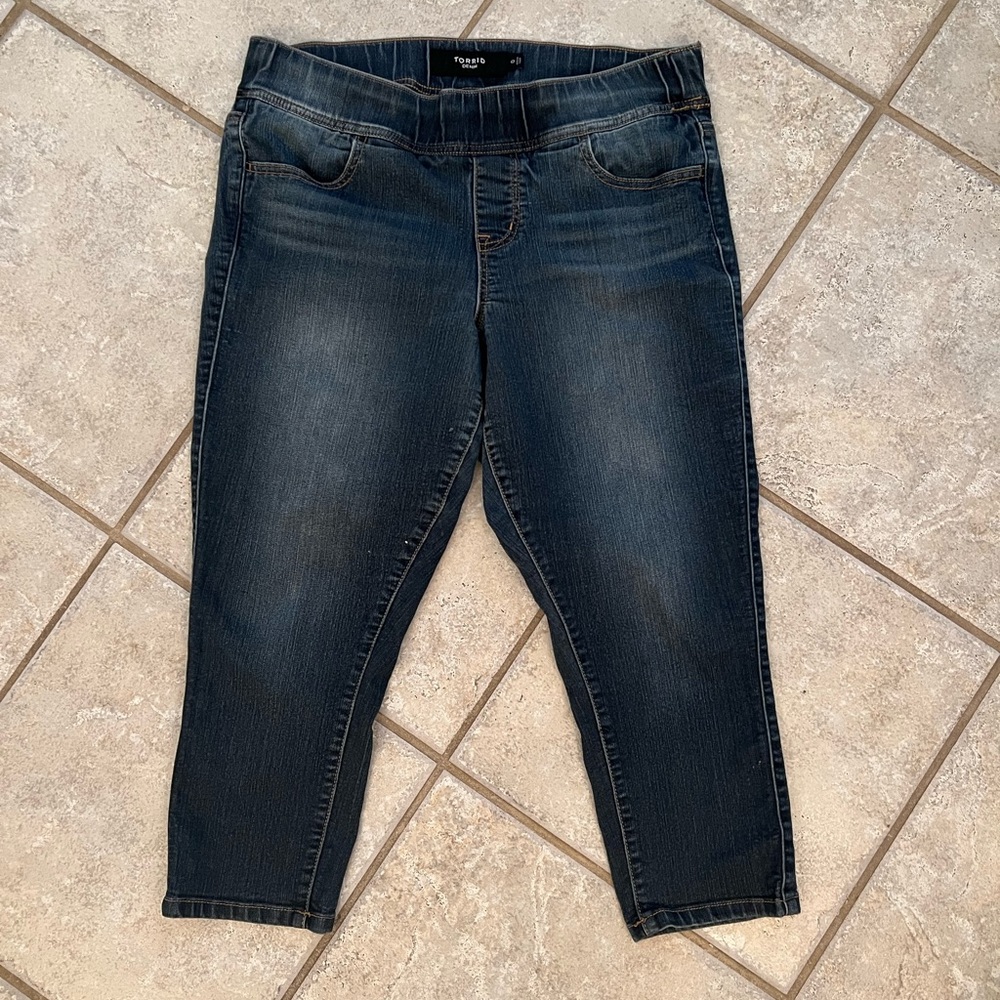 Torrid capris